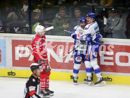 EBEL. Eishockey Bundesliga. EC VSV gegen KAC. Torjubel Pollastrone Jerry, Karlsson Anton,  (VSV). Villach, am 3.11.2019.
Foto: Kuess
www.qspictures.net
---
pressefotos, pressefotografie, kuess, qs, qspictures, sport, bild, bilder, bilddatenbank