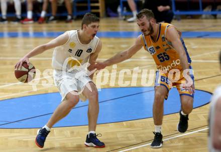 Basketball Zweite Liga 2019/2020. Grunddurchgang 8. Runde. Woerthersee Piraten gegen BBU Salzburg. Tevz Ruzic,  (Piraten),   Luka Mlovac (Salzburg). Klagenfurt, am 3.11.2019.
Foto: Kuess
www.qspictures.net

---
pressefotos, pressefotografie, kuess, qs, qspictures, sport, bild, bilder, bilddatenbank