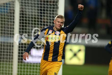 Fussball Bundesliga. RZ Pellets WAC gegen FC Red Bull Salzburg.  Torjubel Erling Braut Haland   (Salzburg). Wolfsberg, am 10.11.2019.
Foto: Kuess
www.qspictures.net

---
pressefotos, pressefotografie, kuess, qs, qspictures, sport, bild, bilder, bilddatenbank