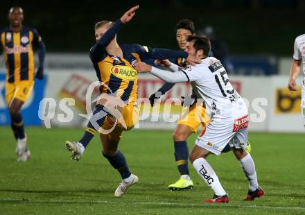 Fussball Bundesliga. RZ Pellets WAC gegen FC Red Bull Salzburg. Nemanja Rnic,  (WAC), Erling Braut Haland  (Salzburg). Wolfsberg, am 10.11.2019.
Foto: Kuess
www.qspictures.net

---
pressefotos, pressefotografie, kuess, qs, qspictures, sport, bild, bilder, bilddatenbank