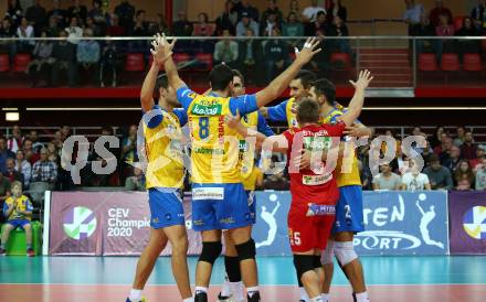 Volleyball. CEV Champions League Volley 2020 Men. SK Zadruga Aich/Dob gegen HAOK Mladost Zageb. Jubel (Aich/Dob). Klagenfurt, am 13.11.2019.
Foto: Kuess
www.qspictures.net
Foto: Kuess
---
pressefotos, pressefotografie, kuess, qs, qspictures, sport, bild, bilder, bilddatenbank