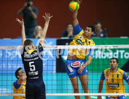 Volleyball. CEV Champions League Volley 2020 Men. SK Zadruga Aich/Dob gegen HAOK Mladost Zageb. Victor Hugo Alcantara, (Aich/Dob). Klagenfurt, am 13.11.2019.
Foto: Kuess
www.qspictures.net
Foto: Kuess
---
pressefotos, pressefotografie, kuess, qs, qspictures, sport, bild, bilder, bilddatenbank