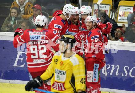 EBEL. Eishockey Bundesliga. KAC gegen	Vienna Capitals. Torjubel Manuel Ganahl, Johannes Bischofberger, Thomas Hundertpfund, Adam Comrie, Clemens Unterweger (KAC). Klagenfurt, am 15.11.2019.
Foto: Kuess
www.qspictures.net

---
pressefotos, pressefotografie, kuess, qs, qspictures, sport, bild, bilder, bilddatenbank