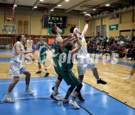Basketball Zweite Liga 2019/2020. Grunddurchgang 8. Runde. Woerthersee Piraten gegen KOS Celovec. Lukas Simoner, Christof Gspandl (Piraten), Lovro Fizuleto, Tim Huber (KOS Celovec). Klagenfurt, am 16.11.2019.
Foto: Kuess
www.qspictures.net

---
pressefotos, pressefotografie, kuess, qs, qspictures, sport, bild, bilder, bilddatenbank