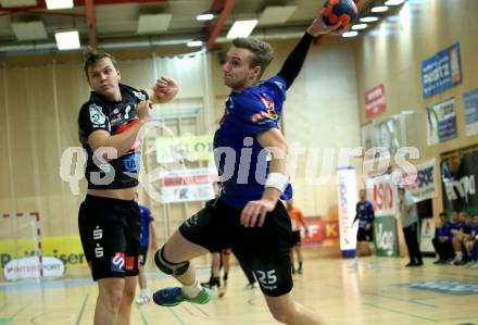 HLA. Handball Bundesliga. SC Kelag Ferlach gegen Sparkasse Schwaz Handball Tirol. Florian Ploner (Ferlach),  Sebastian Spendier (Schwaz). Ferlach, am 23.11.2019.
Foto: Kuess
www.qspictures.net

---
pressefotos, pressefotografie, kuess, qs, qspictures, sport, bild, bilder, bilddatenbank