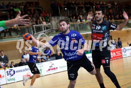 HLA. Handball Bundesliga. SC Kelag Ferlach gegen Sparkasse Schwaz Handball Tirol. Leander Krobath (Ferlach),  Petar Medic (Schwaz). Ferlach, am 23.11.2019.
Foto: Kuess
www.qspictures.net

---
pressefotos, pressefotografie, kuess, qs, qspictures, sport, bild, bilder, bilddatenbank