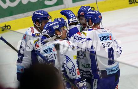 EBEL. Eishockey Bundesliga. EC VSV gegen HC Znojmo.  Torjubel Brodie Reid, Martin Ulmer, Anton Karlsson, Kevin Schmidt (VSV). Villach, am 29.11.2019.
Foto: Kuess
www.qspictures.net
---
pressefotos, pressefotografie, kuess, qs, qspictures, sport, bild, bilder, bilddatenbank