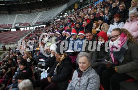 SK Austria Klagenfurt. Mitsing-Konzert. Kaernten singt Weihnachtslieder.   Klagenfurt, am 1.12.2019.
Foto: Kuess
www.qspictures.net
---
pressefotos, pressefotografie, kuess, qs, qspictures, sport, bild, bilder, bilddatenbank