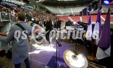 SK Austria Klagenfurt. Mitsing-Konzert. Kaernten singt Weihnachtslieder.  Nik P.. Klagenfurt, am 1.12.2019.
Foto: Kuess
www.qspictures.net
---
pressefotos, pressefotografie, kuess, qs, qspictures, sport, bild, bilder, bilddatenbank