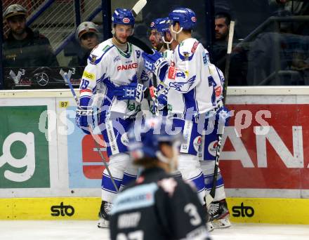 EBEL. Eishockey Bundesliga. EC VSV gegen HC TWK Innsbruck. Torjubel Jerry Pollastrone, Markus Schlacher, Stefan Bacher, Felix Maxa  (VSV). Villach, am 3.12.2019.
Foto: Kuess
www.qspictures.net
---
pressefotos, pressefotografie, kuess, qs, qspictures, sport, bild, bilder, bilddatenbank