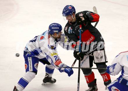 EBEL. Eishockey Bundesliga. EC VSV gegen HC TWK Innsbruck. Marko Poeyhoenen,  (VSV), Ondrej Sedivy  (Innsbruck). Villach, am 3.12.2019.
Foto: Kuess
www.qspictures.net
---
pressefotos, pressefotografie, kuess, qs, qspictures, sport, bild, bilder, bilddatenbank