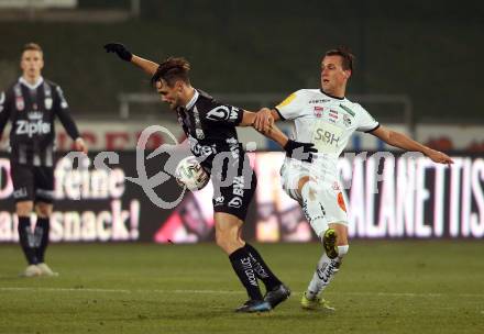 Fussball Bundesliga. RZ Pellets WAC gegen LASK. Michael Liendl,  (WAC),   James Holland (LASK). Wolfsberg, am 7.12.2019.
Foto: Kuess
www.qspictures.net

---
pressefotos, pressefotografie, kuess, qs, qspictures, sport, bild, bilder, bilddatenbank