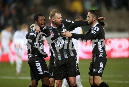 Fussball Bundesliga. RZ Pellets WAC gegen LASK. Torjubel Samuel Tetteh,  Joao Klauss De Mello, Rene Renner (LASK). Wolfsberg, am 7.12.2019.
Foto: Kuess
www.qspictures.net

---
pressefotos, pressefotografie, kuess, qs, qspictures, sport, bild, bilder, bilddatenbank