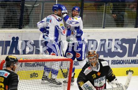 EBEL. Eishockey Bundesliga. EC VSV gegen spusu Vienna Capitals. Torjubel Brodie Reid, Kevin Schmidt  (VSV). Villach, am 8.12.2019.
Foto: Kuess
www.qspictures.net
---
pressefotos, pressefotografie, kuess, qs, qspictures, sport, bild, bilder, bilddatenbank