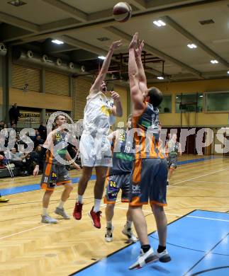 Basketball OEBV Cup. Austria Cup. Woerthersee Piraten gegen Klosterneuburg Dukes. Jan Michel,  (Piraten), Christoph Jakubowski (Klosterneuburg). Klagenfurt, am 11.12.2019.
Foto: Kuess
www.qspictures.net

---
pressefotos, pressefotografie, kuess, qs, qspictures, sport, bild, bilder, bilddatenbank