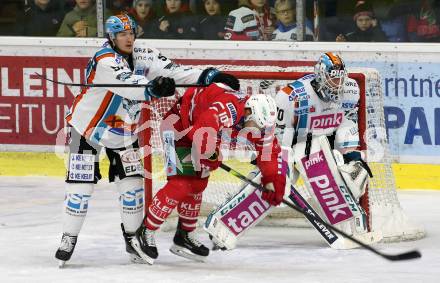 EBEL. Eishockey Bundesliga. KAC gegen	EHC Liwest Black Wings Linz. Andrew Jacob Kozek, (KAC), Troy Rutkowski, David Kickert  (Linz). Klagenfurt, am 15.12.2019.
Foto: Kuess
www.qspictures.net

---
pressefotos, pressefotografie, kuess, qs, qspictures, sport, bild, bilder, bilddatenbank