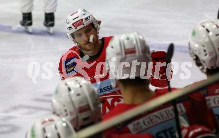 EBEL. Eishockey Bundesliga. KAC gegen	EHC Liwest Black Wings Linz. Torjubel Johannes Bischofberger,  (KAC). Klagenfurt, am 15.12.2019.
Foto: Kuess
www.qspictures.net

---
pressefotos, pressefotografie, kuess, qs, qspictures, sport, bild, bilder, bilddatenbank