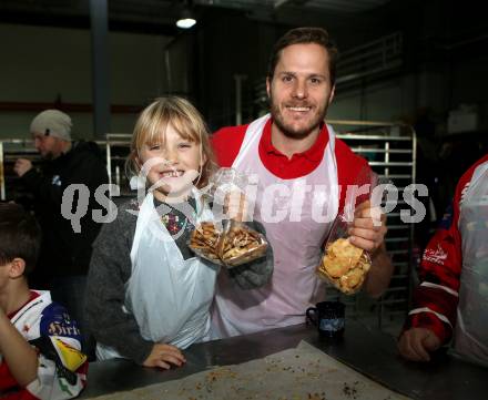 EBEL. Eishockey Bundesliga. KAC.  Manuel Geier. Klagenfurt, am 11.12.2019.
Foto: Kuess
www.qspictures.net

---
pressefotos, pressefotografie, kuess, qs, qspictures, sport, bild, bilder, bilddatenbank