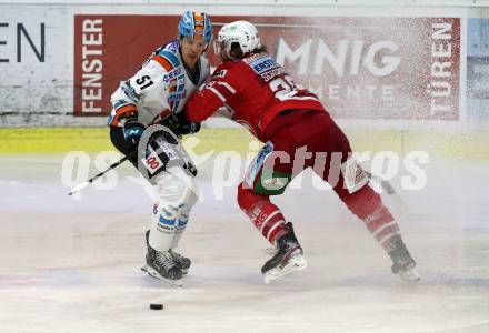 EBEL. Eishockey Bundesliga. KAC gegen	EHC Liwest Black Wings Linz. Martin Schumnig, (KAC), Daniel Woger  (Linz). Klagenfurt, am 15.12.2019.
Foto: Kuess
www.qspictures.net

---
pressefotos, pressefotografie, kuess, qs, qspictures, sport, bild, bilder, bilddatenbank