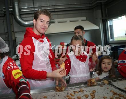 EBEL. Eishockey Bundesliga. KAC.  Nick Petersen. Klagenfurt, am 11.12.2019.
Foto: Kuess
www.qspictures.net

---
pressefotos, pressefotografie, kuess, qs, qspictures, sport, bild, bilder, bilddatenbank