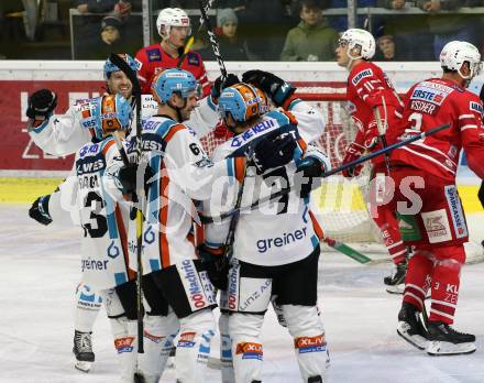 EBEL. Eishockey Bundesliga. KAC gegen	EHC Liwest Black Wings Linz.  Torjubel Dragan Umicevic, Brian Lebler, Juraj Valach, Rick Schofield, Gerd Kragl (Linz). Klagenfurt, am 15.12.2019.
Foto: Kuess
www.qspictures.net

---
pressefotos, pressefotografie, kuess, qs, qspictures, sport, bild, bilder, bilddatenbank