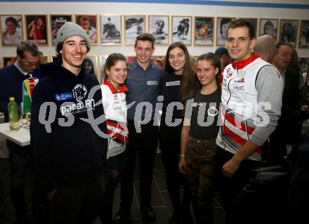 Kaernten Sport. Sportlermeeting. Package Uebergabe. Norbert Winkler, Carina Polzer, Georg Koffler, Maja Vielgut, Alisa Fessl, Matthias Reiner. Klagenfurt, 17.12.2019.
Foto: Kuess 
www.qspictures.net
---
pressefotos, pressefotografie, kuess, qs, qspictures, sport, bild, bilder, bilddatenbank