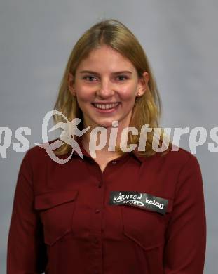 Kaernten Sport. Sportlermeeting. Package Uebergabe. Sara Zweibrot  (Behindertensport, Schwimmen). Klagenfurt, 17.12.2019.
Foto: Kuess 
www.qspictures.net
---
pressefotos, pressefotografie, kuess, qs, qspictures, sport, bild, bilder, bilddatenbank