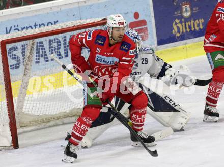 EBEL. Eishockey Bundesliga. KAC gegen	Hydro Fehervar AV 19. Kozek Andrew Jacob (KAC), Ouzas Michael (Alba Volan). Klagenfurt, am 15.12.2019.
Foto: Kuess
www.qspictures.net

---
pressefotos, pressefotografie, kuess, qs, qspictures, sport, bild, bilder, bilddatenbank