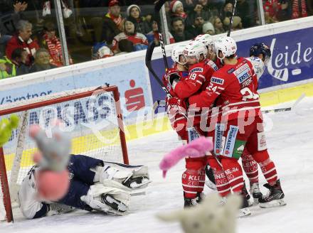 EBEL. Eishockey Bundesliga. KAC gegen	Hydro Fehervar AV 19. Torjubel Neal Matthew, Geier Stefan, Strong Steven, Haudum Lukas,  (KAC). Klagenfurt, am 15.12.2019.
www.qspictures.net

---
pressefotos, pressefotografie, kuess, qs, qspictures, sport, bild, bilder, bilddatenbank