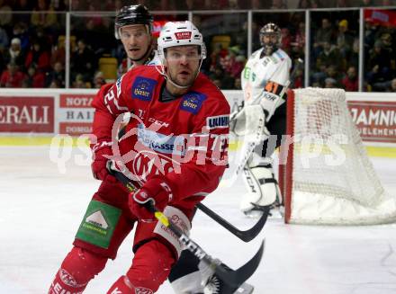 EBEL. Eishockey Bundesliga. KAC gegen	Moser Medical Graz99ers. Siim Liivik,  (KAC), Oliver Setzinger (Graz). Klagenfurt, am 28.12.2019.
Foto: Kuess
www.qspictures.net

---
pressefotos, pressefotografie, kuess, qs, qspictures, sport, bild, bilder, bilddatenbank