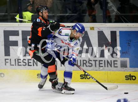 EBEL. Eishockey Bundesliga. VSV gegen Moser Medical Graz99ers. Marko Poeyhoenen,   (VSV), Kevin Moderer (Graz). Villach, am 3.1.2020.
Foto: Kuess
www.qspictures.net
---
pressefotos, pressefotografie, kuess, qs, qspictures, sport, bild, bilder, bilddatenbank