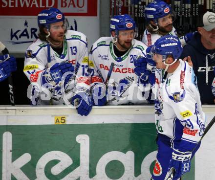 EBEL. Eishockey Bundesliga. VSV gegen Moser Medical Graz99ers.  Torjubel Chris Collins, Nico Brunner, Adis Alagic,  (VSV). Villach, am 3.1.2020.
Foto: Kuess
www.qspictures.net
---
pressefotos, pressefotografie, kuess, qs, qspictures, sport, bild, bilder, bilddatenbank