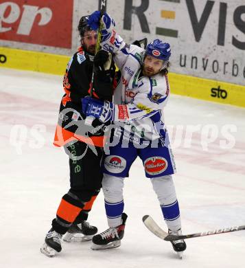 EBEL. Eishockey Bundesliga. VSV gegen Moser Medical Graz99ers. Christof Wappis,  (VSV),  Travis Oleksuk  (Graz). Villach, am 3.1.2020.
Foto: Kuess
www.qspictures.net
---
pressefotos, pressefotografie, kuess, qs, qspictures, sport, bild, bilder, bilddatenbank