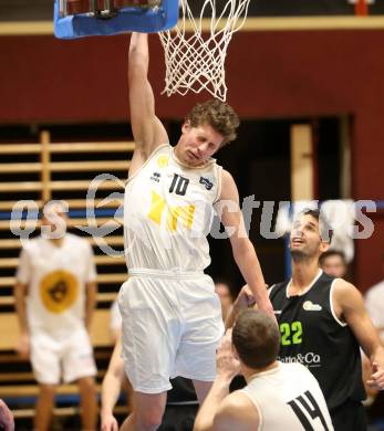 Basketball Zweite Liga 2019/2020. Grunddurchgang 16. Runde. Woerthersee Piraten gegen Basket Flames.  Tevz Ruzic (Piraten). Klagenfurt, am 5.1.2020.
Foto: Kuess
www.qspictures.net

---
pressefotos, pressefotografie, kuess, qs, qspictures, sport, bild, bilder, bilddatenbank