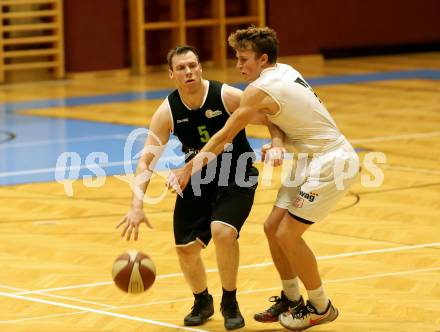 Basketball Zweite Liga 2019/2020. Grunddurchgang 16. Runde. Woerthersee Piraten gegen Basket Flames.  Lukas Simoner (Piraten),  Stefan Obermann (Basket Flames). Klagenfurt, am 5.1.2020.
Foto: Kuess
www.qspictures.net

---
pressefotos, pressefotografie, kuess, qs, qspictures, sport, bild, bilder, bilddatenbank