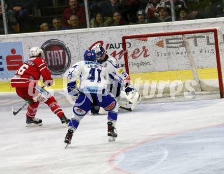 EBEL. Eishockey Bundesliga. KAC gegen	VSV. Bischofberger Johannes (KAC), Lahoda Alexander, Maxwell Brandon (VSV). Klagenfurt, am 5.1.2020.
Foto: Kuess
www.qspictures.net

---
pressefotos, pressefotografie, kuess, qs, qspictures, sport, bild, bilder, bilddatenbank