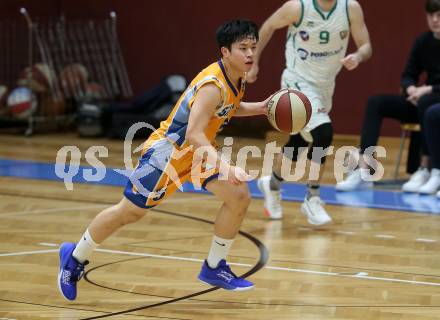Basketball Zweite Liga 2019/2020. Grunddurchgang 17. Runde. KOS Celovec gegen  BBU Salzburg.  Kazuhiko Yokoyama (Salzburg). Klagenfurt, am 11.1.2020.
Foto: Kuess
www.qspictures.net

---
pressefotos, pressefotografie, kuess, qs, qspictures, sport, bild, bilder, bilddatenbank