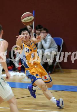 Basketball Zweite Liga 2019/2020. Grunddurchgang 17. Runde. KOS Celovec gegen  BBU Salzburg.  Kazuhiko Yokoyama (Salzburg). Klagenfurt, am 11.1.2020.
Foto: Kuess
www.qspictures.net

---
pressefotos, pressefotografie, kuess, qs, qspictures, sport, bild, bilder, bilddatenbank