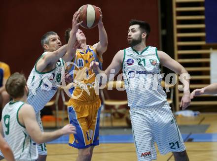 Basketball Zweite Liga 2019/2020. Grunddurchgang 17. Runde. KOS Celovec gegen  BBU Salzburg. Ales Primc, Marin Sliskovic, (KOS Celovec), Thomas Buchegger  (Salzburg). Klagenfurt, am 11.1.2020.
Foto: Kuess
www.qspictures.net

---
pressefotos, pressefotografie, kuess, qs, qspictures, sport, bild, bilder, bilddatenbank