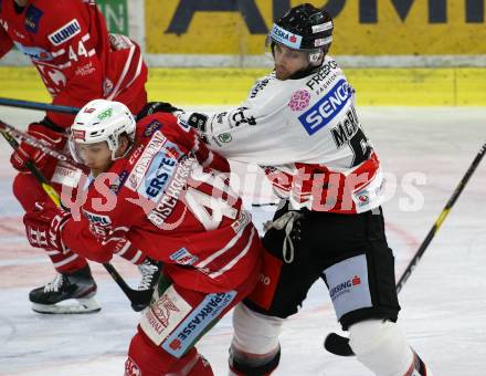 EBEL. Eishockey Bundesliga. KAC gegen	HC Orli Znojmo. Johannes Bischofberger,  (KAC), Philip McRae  (Znojmo). Klagenfurt, am 12.1.2020.
Foto: Kuess
www.qspictures.net

---
pressefotos, pressefotografie, kuess, qs, qspictures, sport, bild, bilder, bilddatenbank
