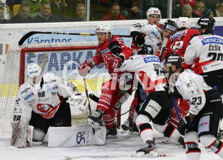 EBEL. Eishockey Bundesliga. KAC gegen	HC Orli Znojmo. Manuel Geier, Siim Liivik (KAC),  Dominik Groh, Ales Sova, Matej Cesik (Znojmo). Klagenfurt, am 12.1.2020.
Foto: Kuess
www.qspictures.net

---
pressefotos, pressefotografie, kuess, qs, qspictures, sport, bild, bilder, bilddatenbank