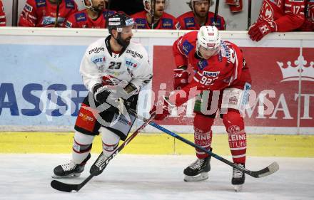 EBEL. Eishockey Bundesliga. KAC gegen	HC Orli Znojmo. Clemens Unterweger,  (KAC), Tomas Svoboda  (Znojmo). Klagenfurt, am 12.1.2020.
Foto: Kuess
www.qspictures.net

---
pressefotos, pressefotografie, kuess, qs, qspictures, sport, bild, bilder, bilddatenbank