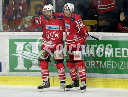 EBEL. Eishockey Bundesliga. KAC gegen	HC Orli Znojmo. Torjubel Manuel Ganahl, Clemens Unterweger (KAC). Klagenfurt, am 12.1.2020.
Foto: Kuess
www.qspictures.net

---
pressefotos, pressefotografie, kuess, qs, qspictures, sport, bild, bilder, bilddatenbank