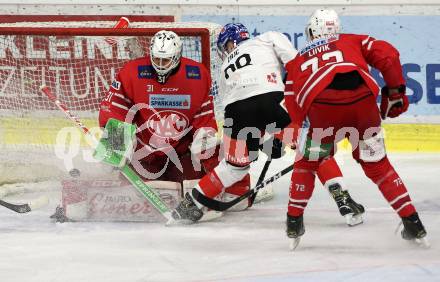 EBEL. Eishockey Bundesliga. KAC gegen	HC TWK Innsbruck. David Madlehner, Siim Liivik,  (KAC), Miha Zajc  (Innsbruck). Klagenfurt, am 17.1.2020.
Foto: Kuess
www.qspictures.net

---
pressefotos, pressefotografie, kuess, qs, qspictures, sport, bild, bilder, bilddatenbank