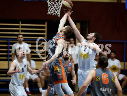 Basketball Zweite Liga 2019/2020. Grunddurchgang 18. Runde. Woerthersee Piraten gegen Fuerstenfeld Panthers. Christof Gspandl, (Piraten),  Alex Laurent (Fuerstenfeld). Klagenfurt, am 18.1.2020.
Foto: Kuess
www.qspictures.net

---
pressefotos, pressefotografie, kuess, qs, qspictures, sport, bild, bilder, bilddatenbank