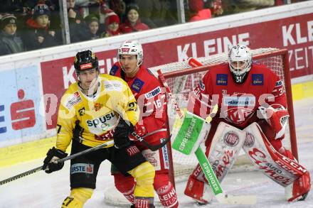 EBEL. Eishockey Bundesliga. KAC gegen	spusu Vienna Capitals. Harand Patrick,	Madlener David (KAC), Loney Ty  (Vienna Capitals). Klagenfurt, am 24.1.2020.
Foto: Kuess
www.qspictures.net

---
pressefotos, pressefotografie, kuess, qs, qspictures, sport, bild, bilder, bilddatenbank