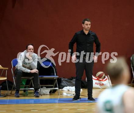 Basketball Zweite Liga 2019/2020. Grunddurchgang 19. Runde. KOS Celovec gegen  Raiders Tirol. Co-Trainer Stefan Hribar,Trainer Davor Brecko (KOS Celovec). Klagenfurt, am 25.1.2020.
Foto: Kuess
www.qspictures.net

---
pressefotos, pressefotografie, kuess, qs, qspictures, sport, bild, bilder, bilddatenbank