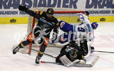 EBEL. Eishockey Bundesliga. VSV gegen Dornbirn Bulldogs.  Kevin Schmidt,  (VSV), Jordan Carmichel Subban, Juha Johannes Jaervenpaeae (Dornbirn). Villach, am 31.1.2020.
Foto: Kuess
www.qspictures.net
---
pressefotos, pressefotografie, kuess, qs, qspictures, sport, bild, bilder, bilddatenbank