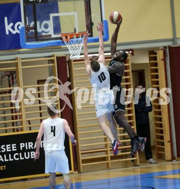 Basketball Zweite Liga 2019/2020. Grunddurchgang 20. Runde. Woerthersee Piraten gegen Raiders Tirol. Tevz Ruzic (Piraten), John Franklyn Gardiner (Tirol). Klagenfurt, am 1.2.2020.
Foto: Kuess
www.qspictures.net

---
pressefotos, pressefotografie, kuess, qs, qspictures, sport, bild, bilder, bilddatenbank