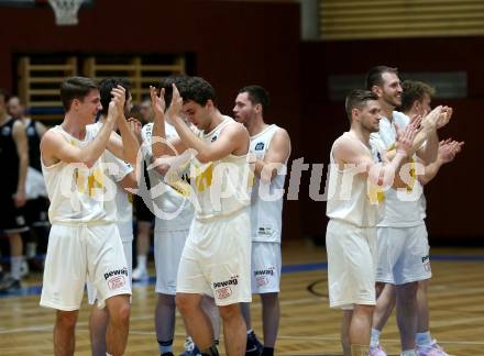Basketball Zweite Liga 2019/2020. Grunddurchgang 20. Runde. Woerthersee Piraten gegen Raiders Tirol. Jubel  (Piraten). Klagenfurt, am 1.2.2020.
Foto: Kuess
www.qspictures.net

---
pressefotos, pressefotografie, kuess, qs, qspictures, sport, bild, bilder, bilddatenbank